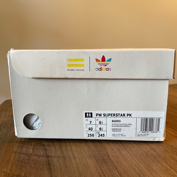 Adidas - Stan Smith Human Race - Picture 6 of 6